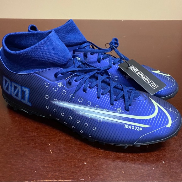 indoor soccer shoes size 13